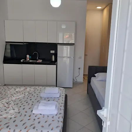 Hysesani Apartment Vlore